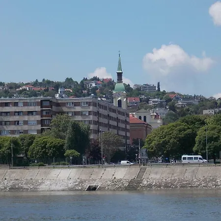 Green Apartment 부다페스트